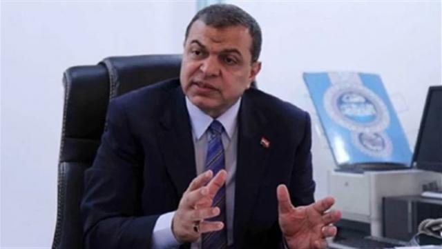 وزير القوى العاملة