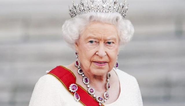 كورونا يمنع ملكة إنجلترا من الاحتفال بميلادها الـ94