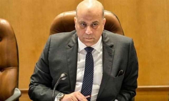 برلماني: الحكومة تواجه فيروس كورونا بشكل جيد.. والمواطنون مقصرون