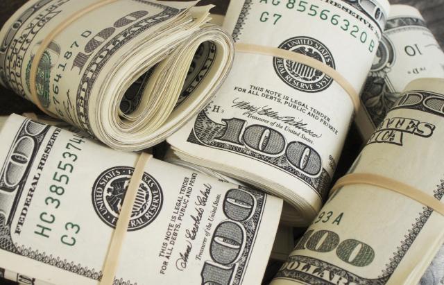 أسعار صرف الدولار 