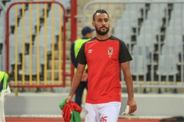 حسام عاشور