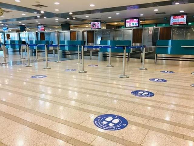 مطار الأقصر الدولي يستعد بقواعد التباعد الجسدي والوقاية تمهيداً لعودة حركة الطيران