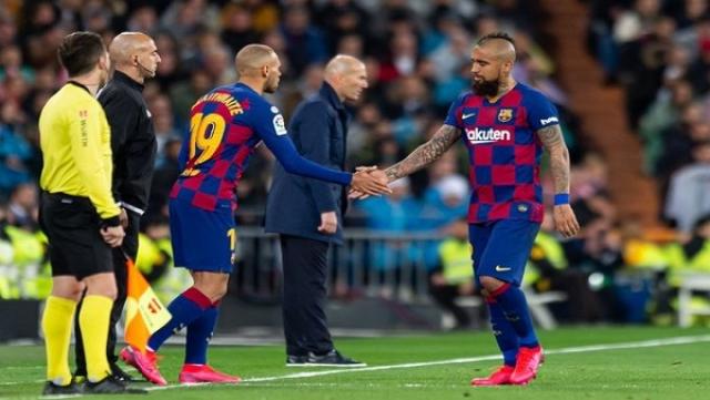 الكشف عن الراحلين عن برشلونة بعد فضيحة دوري أبطال أوروبا