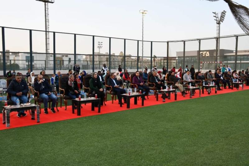 وزير الشباب والرياضة يشهد اللقاء الختامي للمراكز الرياضية للفتيات تحت شعار ”ألف بنت… ألف حلم”