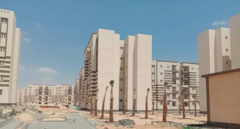 وزير الإسكان يُتابع موقف تنفيذ «سكن لكل المصريين» بمدن السادات والعاشر وحدائق العاصمة