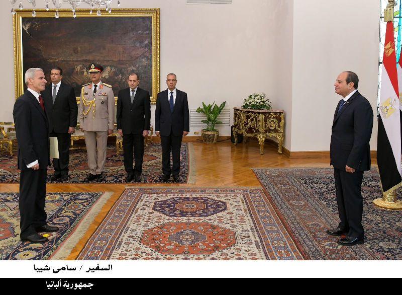 الرئيس السيسي يتسلم أوراق اعتماد 12 سفيرًا جديدًا لدى مصر