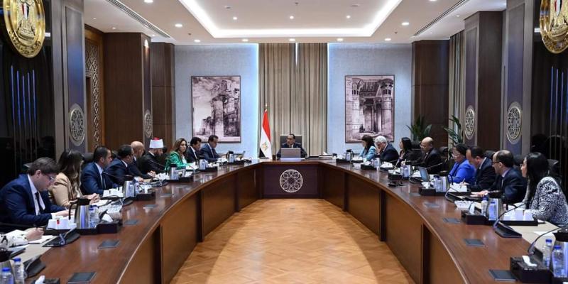 رئيس الوزراء يترأس الاجتماع الأول للمجموعة الوزارية للتنمية البشرية