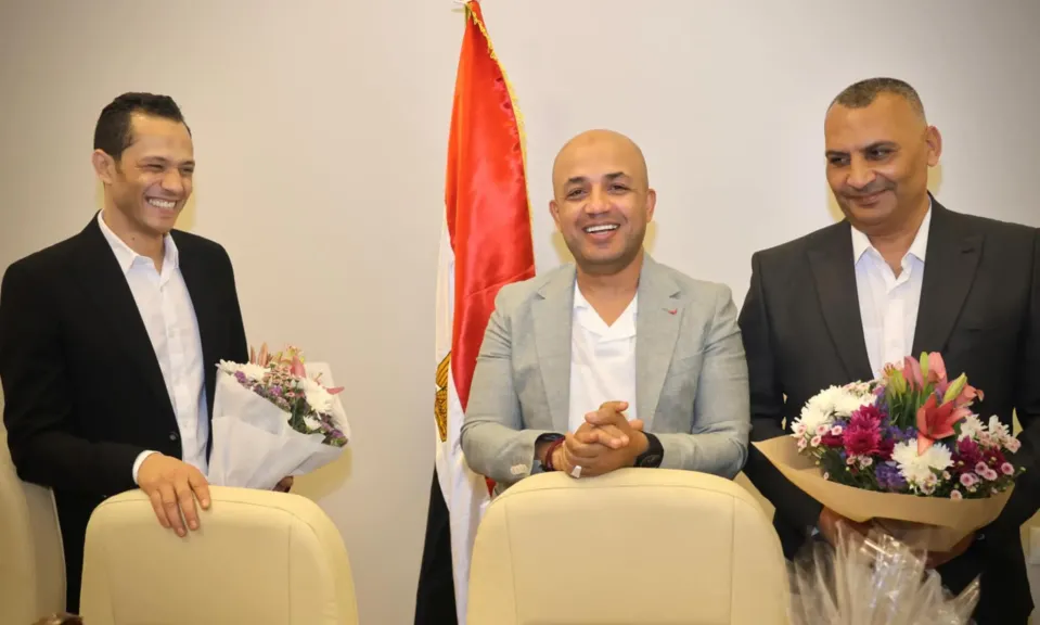 المصرية الإماراتية تتعاقد مع عبد الحليم علي وحبيب لدعم دورها في اكتشاف المواهب الرياضية