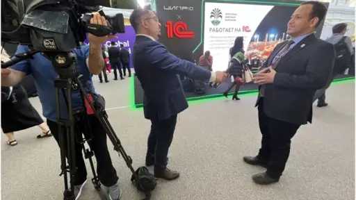 المستشار حسام الدين علّام يُشارك في المنتدى الرقمي العالمي بروسيا: حوكمة الذكاء الاصطناعي يحقق العدالة الناجزة والتنمية المستدامة
