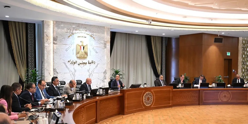 رئيس الوزراء يتابع إجراءات توفير الأسمدة بالأسواق وجهود حوكمة منظومة تداولها