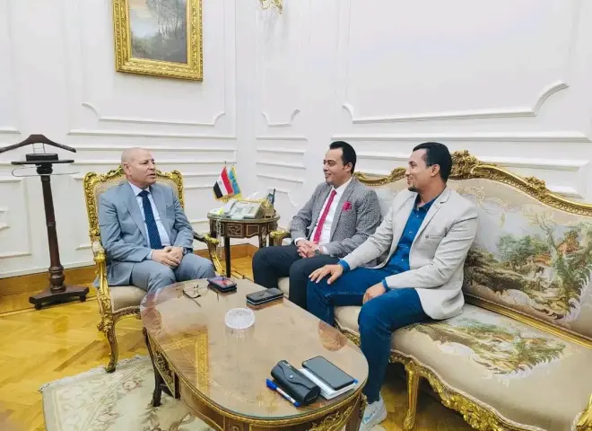 محمد الشاذلي يبحث مع محافظ القاهرة آليات جديدة لتيسير خدمات الصحفيين وتعزيز التعاون المشترك