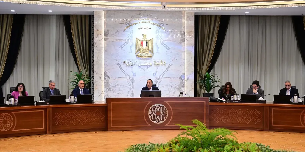 مدبولي يؤكد استمرار جهود الحكومة في دعم وتعزيز قطاع السياحة