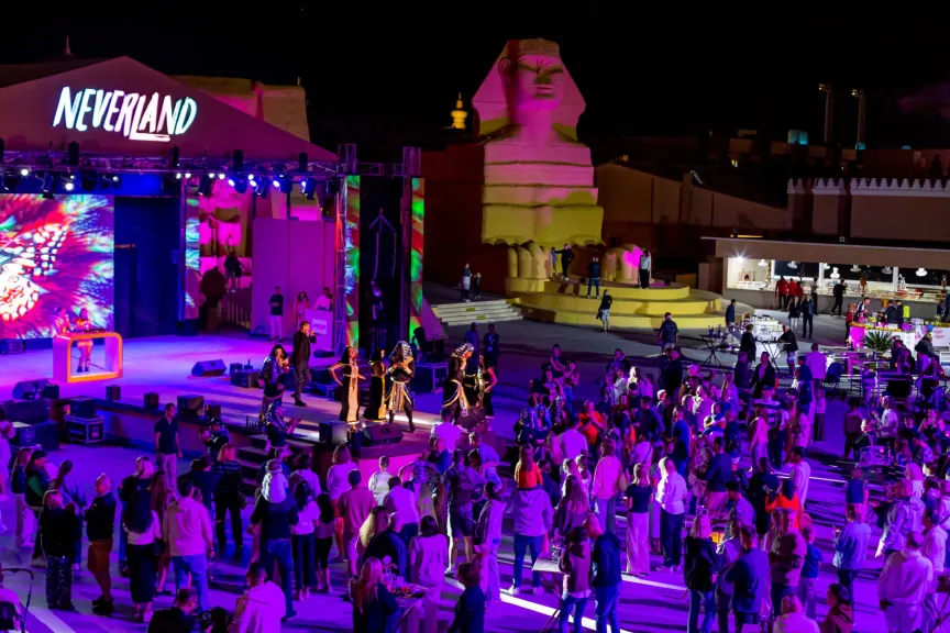 احتفالا بالسنة الثالثة.. نيفرلاند تجسد رؤية كامل أبو علي لنهضة السياحة العائلية في مصر