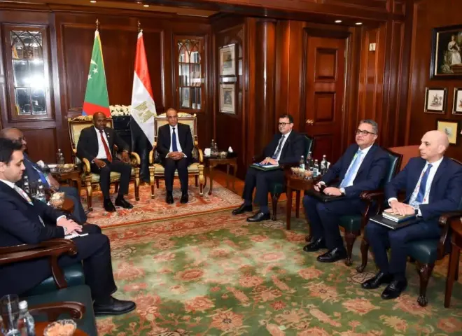 وزير الخارجية يلتقي وزير خارجية جزر القمر