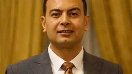 محمد عمر يكتب: دعم الشرعية ووحدة اليمن