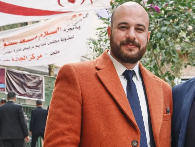 أحمد الحسيني.. محامٍ شاب يجمع بين الخبرة القانونية والاحتراف العقاري