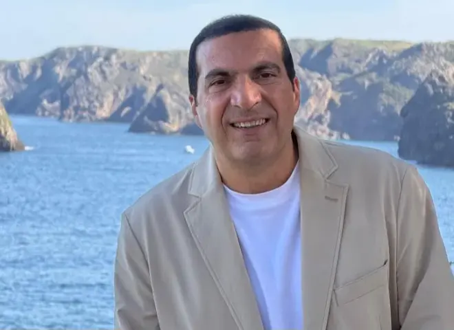 شاهد.. عمرو خالد يعرض برومو برنامجه «دليل» الذي سيذاع خلال شهر رمضان