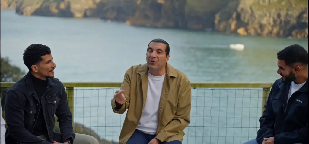 عمرو خالد: إزاي تكون منفتح وقادر على فتح علاقات مع الآخر دون ذوبان؟ (روشتة قرآنية)