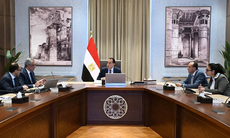 رئيس الوزراء يتابع عددا من ملفات عمل الوزارة والرؤية المستهدف العمل على تحقيقها خلال الفترة القادمة