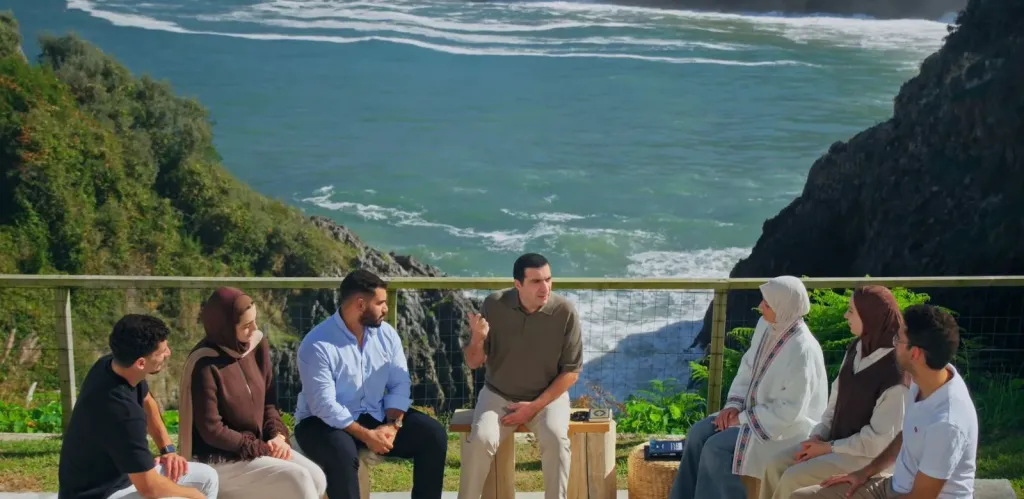 عمرو خالد: برنامج عبادي رائع من القرآن للعشر الأواخر