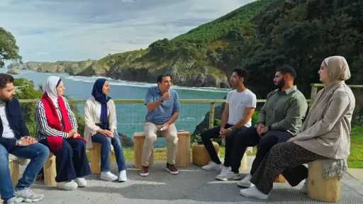 عمرو خالد: تعلم فنون الحياة من آيات الصيام.. وأجمل طريقة تدير بها حياتك