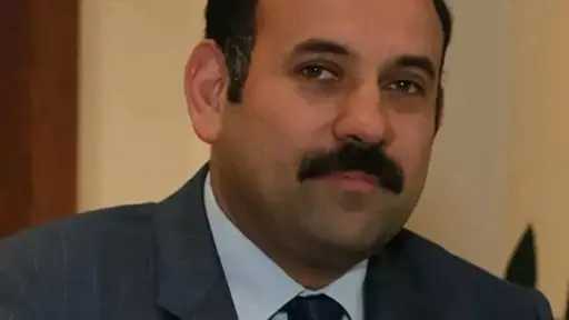 بعد رحلة في سماء الوطن.. بهاء الغانم يقود معركة التنمية على الأرض