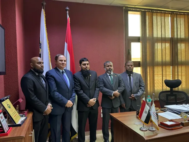 الأمين العام لرابطة الجامعات الإسلامية يستقبل رئيس جامعة المالديف الإسلامية ويبحثان تعزيز التعاون العلمي