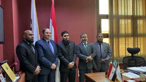 الأمين العام لرابطة الجامعات الإسلامية يستقبل رئيس جامعة المالديف الإسلامية ويبحثان تعزيز التعاون العلمي