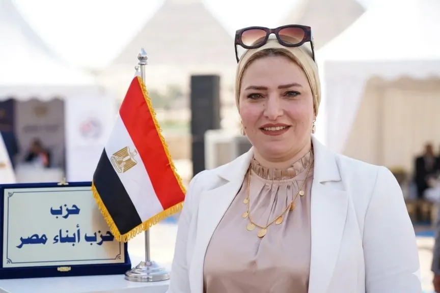 قوانين الأسرة بين إنصاف المرأة واستقرار المجتمع: هل نحتاج إعادة توازن؟ بقلم: د. رحاب عبد المنعم غزالة