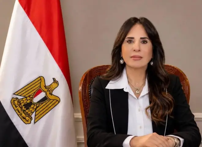 وزيرة الإسكان تتابع نتائج حملات رفع الإشغالات والتصدي للمخالفات ورفع كفاءة الخدمات بالمدن الجديدة