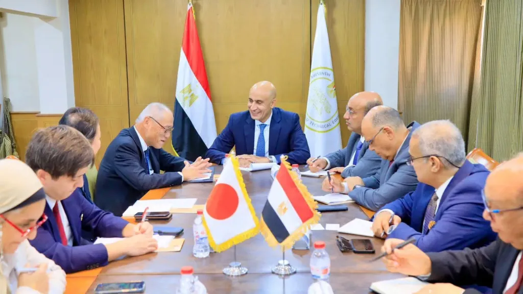وزير التعليم يستقبل السفير الياباني لدى مصر لبحث سبل تعزيز التعاون المشترك