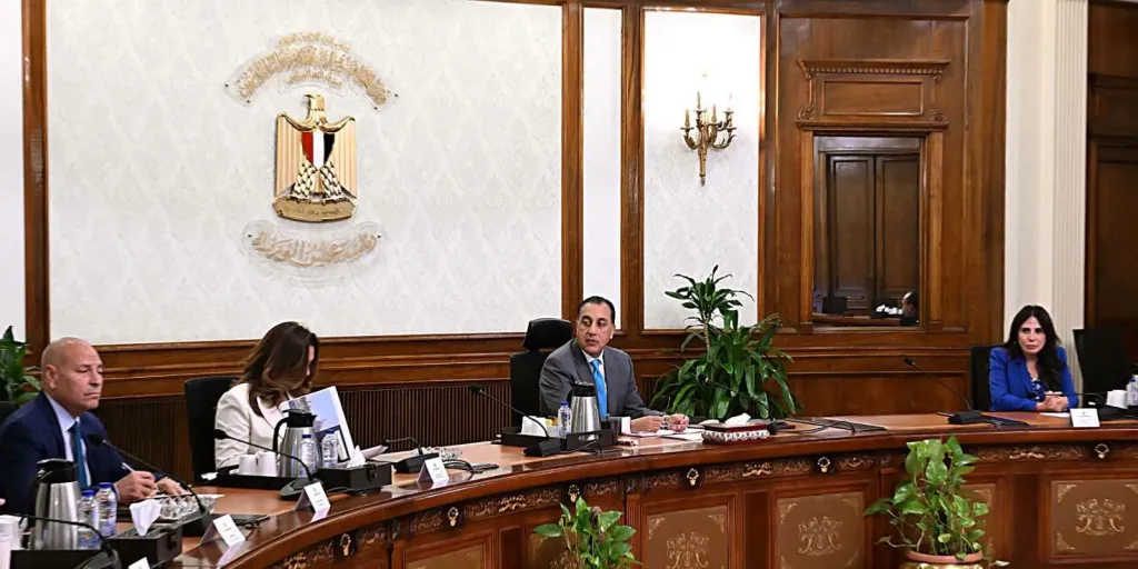 رئيس الوزراء يتابع الموقف التنفيذي لمشروع تخضير القاهرة الكبرى