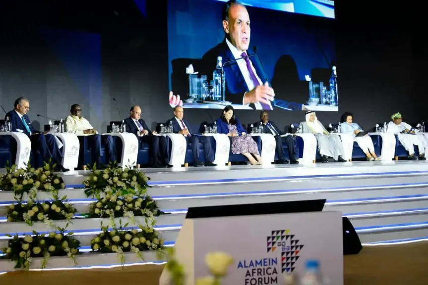 وزير الخارجية يشارك في جلسة نقاشية رفيعة المستوى حول دور الدبلوماسية الاقتصادية في تعزيز التجارة والاستثمار بأفريقيا