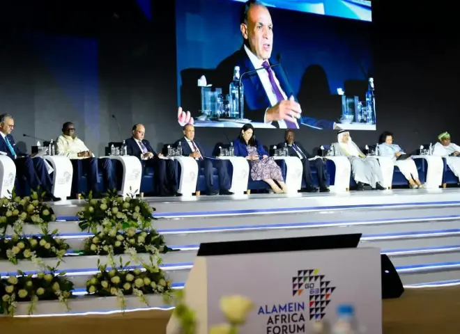 وزير الخارجية يشارك في جلسة نقاشية رفيعة المستوى حول دور الدبلوماسية الاقتصادية في تعزيز التجارة والاستثمار بأفريقيا