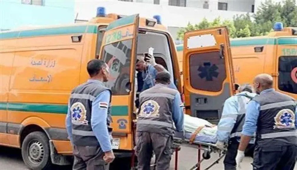 بعد دقائق من صب الخرسانة.. انهيار سقف مسجد بالفيوم وإصابة شخصين