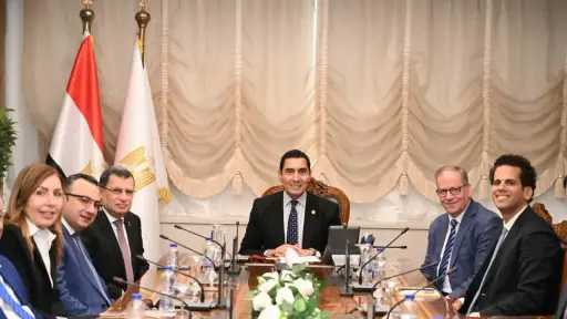 وزير الرياضة يستقبل وفد مجموعة مستشفيات كليوباتر