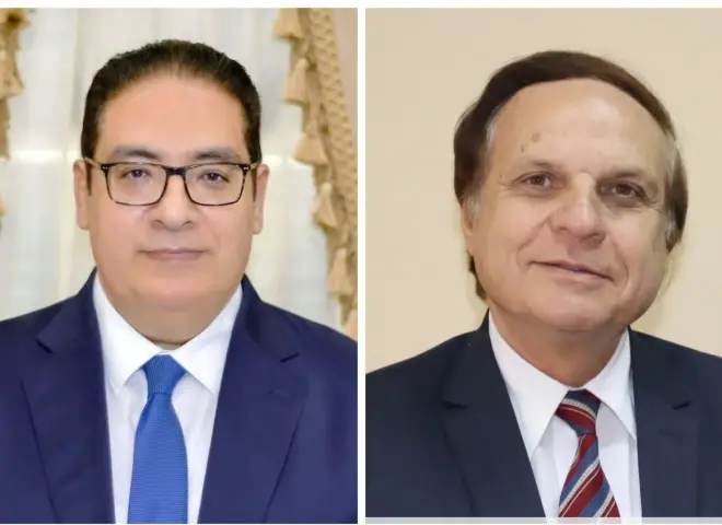 جامعة القاهرة تهنئ الأمين العام لرابطة الجامعات الإسلامية لنيله الدكتوراه الفخرية من جامعة باشن العالمية بأمريكا