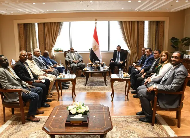 وزير الرياضة يستقبل نظيره السوداني بالعاصمة الجديدة